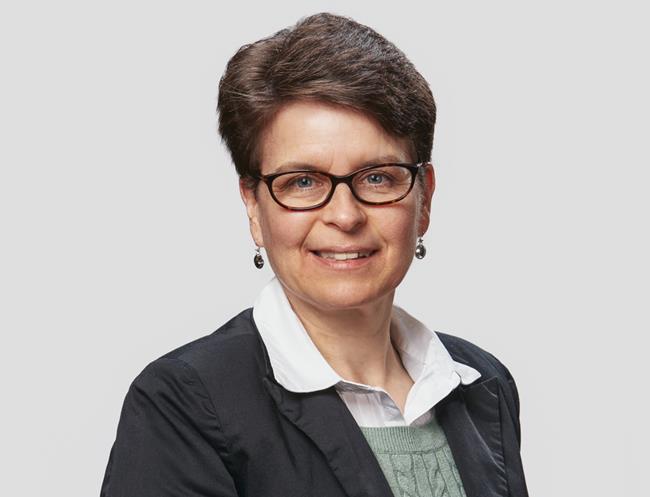 Arlynne R. Zofkie, Client Service Specialist